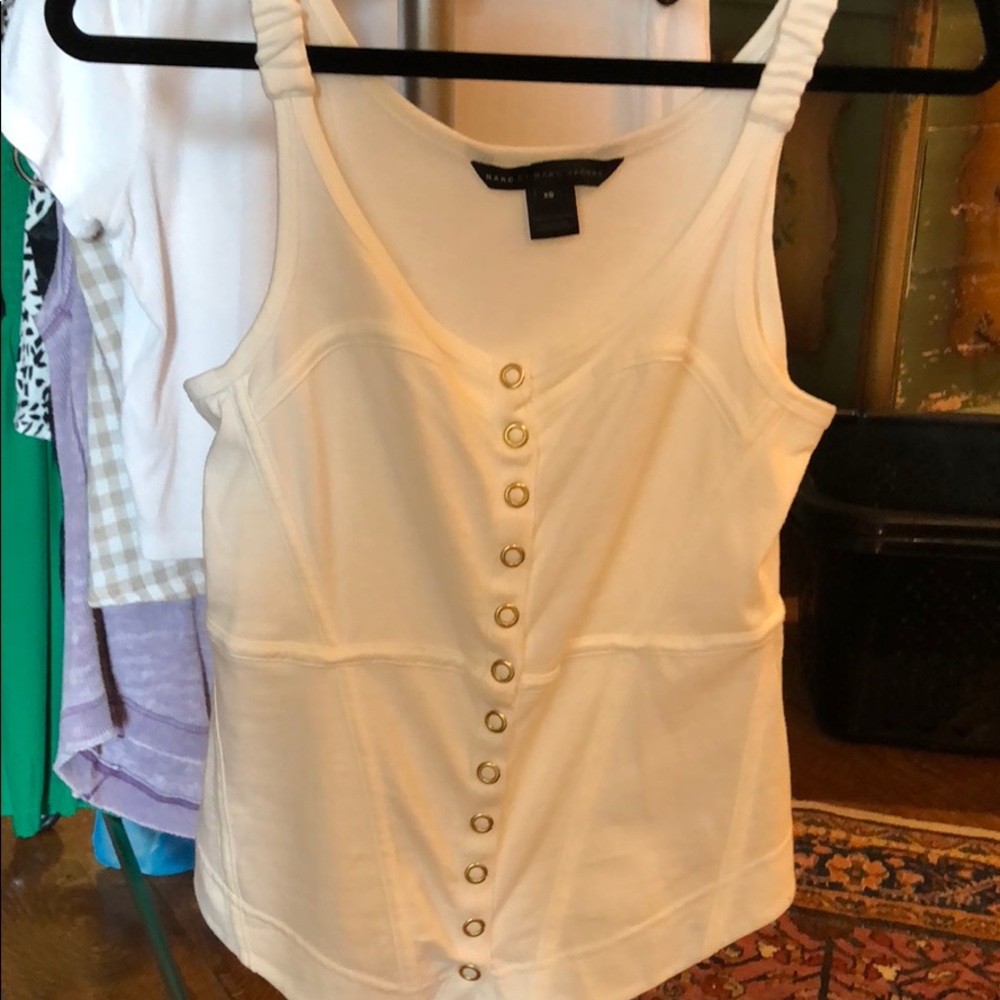 White top